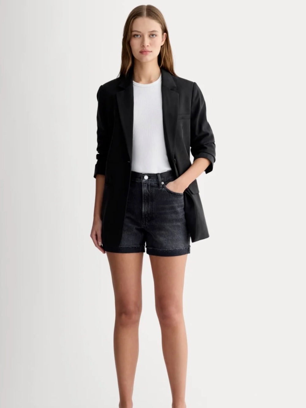 Everlane Women’s The Cheeky Short Jeans — Charcoal Black